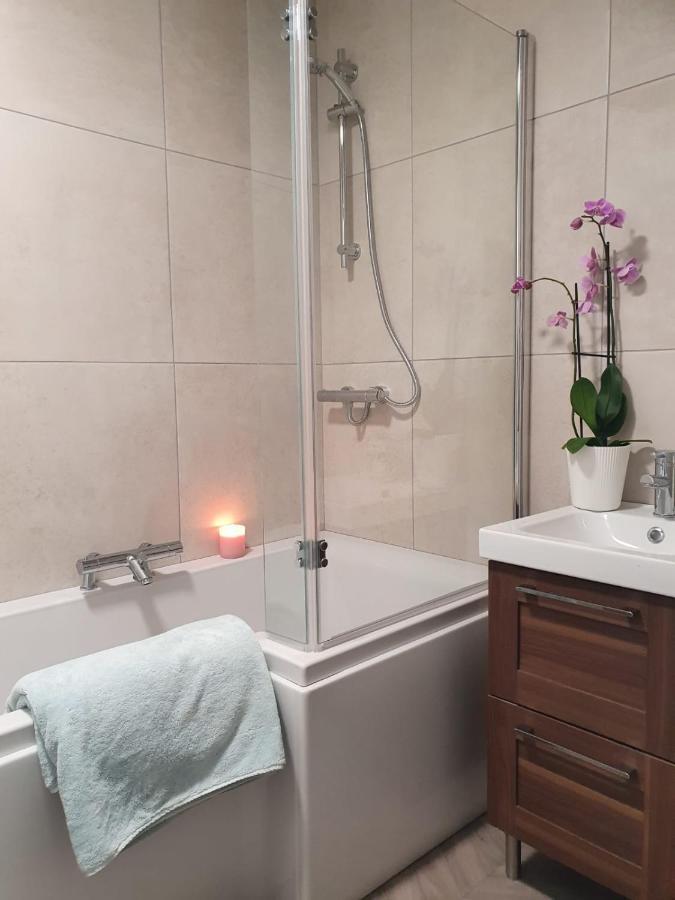The Plaza Suites High St Bangor المظهر الخارجي الصورة